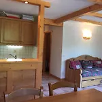 Les Aravis Ξενοδοχείο με διαμερίσματα Le Grand-Bornand