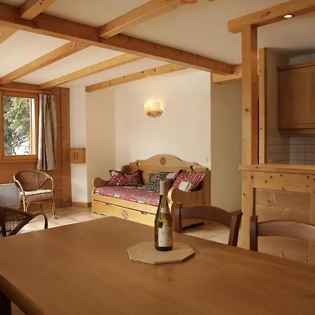 Ξενοδοχείο με διαμερίσματα Les Aravis Le Grand-Bornand