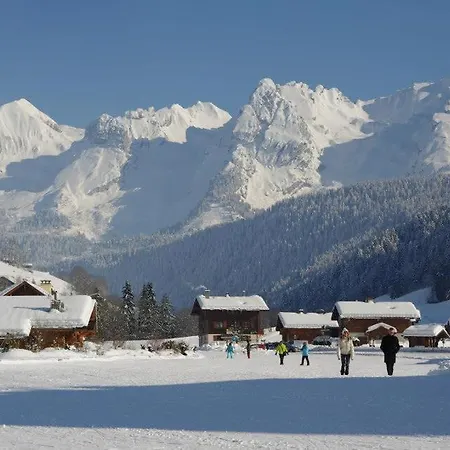 Les Aravis Aparthotel Le Grand-Bornand