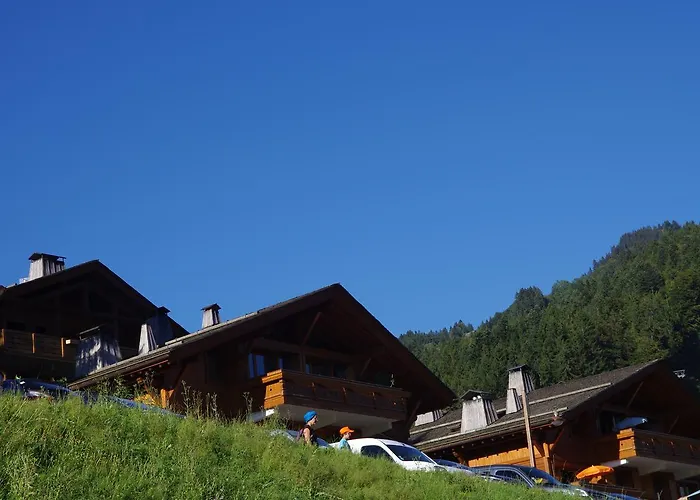 Les Aravis 2* Le Grand-Bornand
